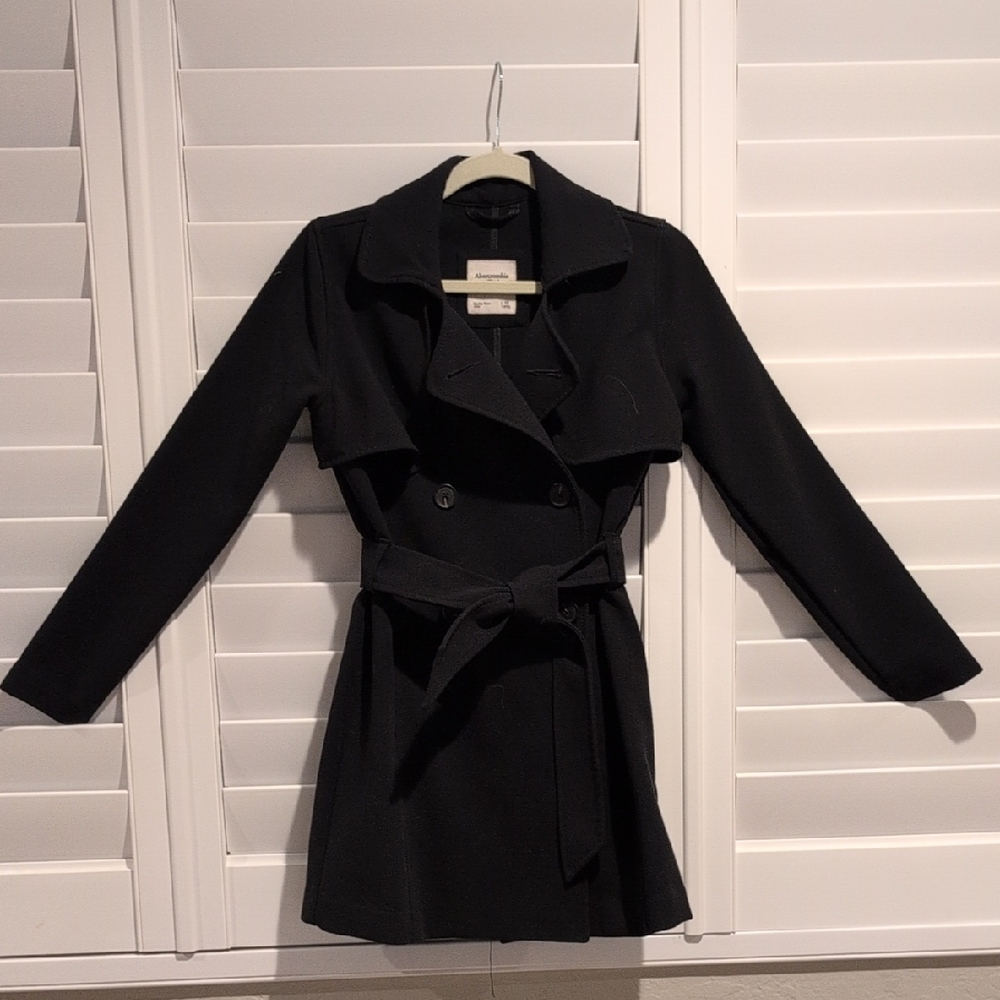 Abercrombie & Fitch Black Double-Breasted Trench Coat with Belt